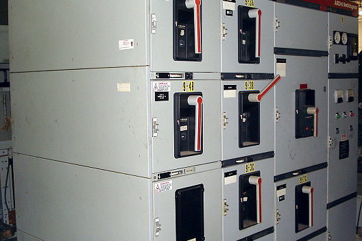 General Electric AKD